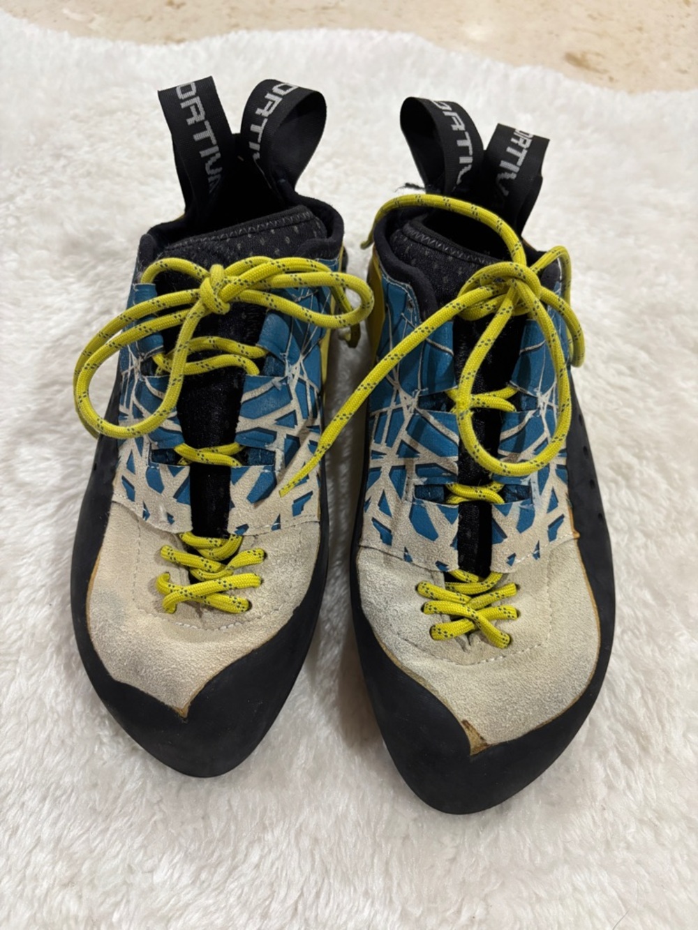 La Sportiva unisex  Blue & Yellow Climbing Sneakers